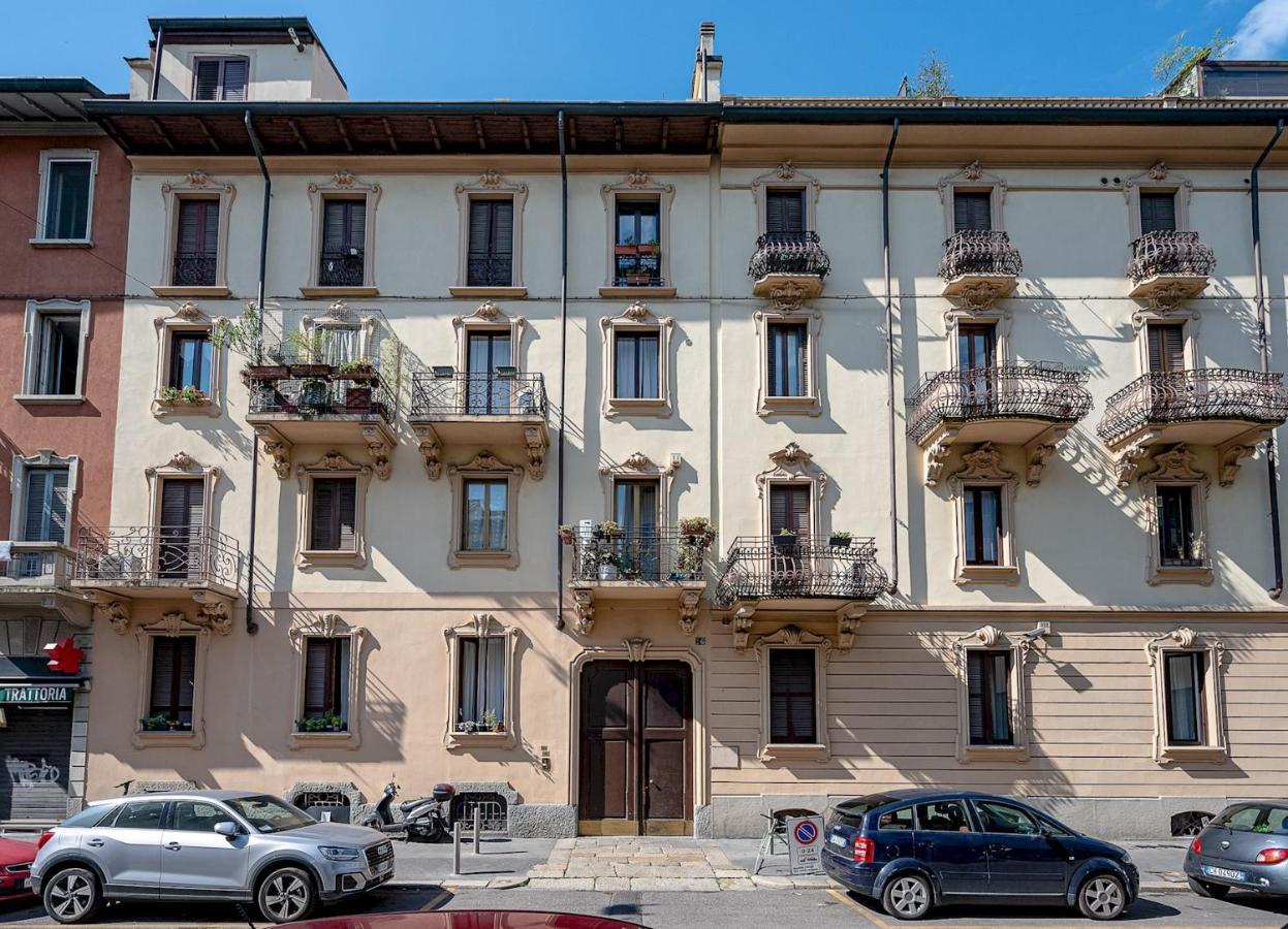 Perugino 16 Apartment Milan Bagian luar foto