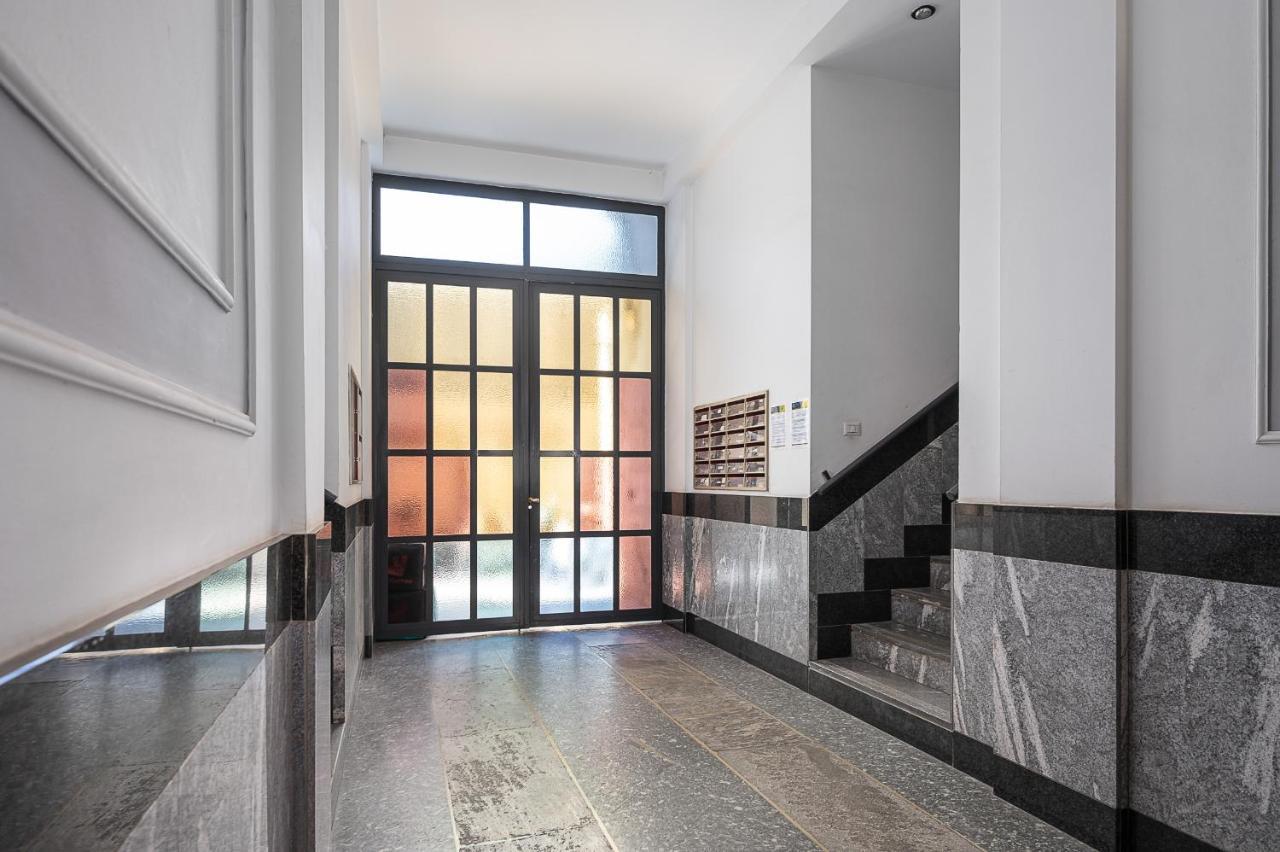 Perugino 16 Apartment Milan Bagian luar foto